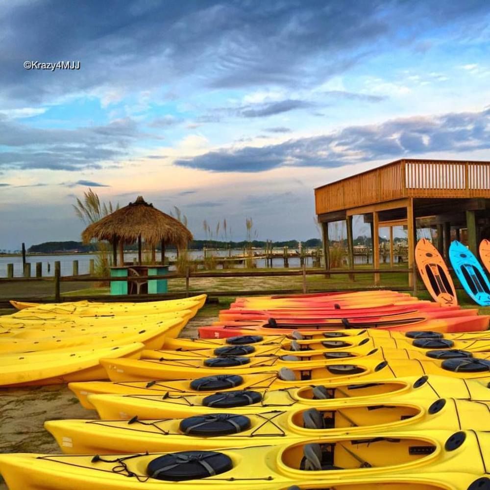 Snug Harbor Marina And Hotel Chincoteague Exterior photo