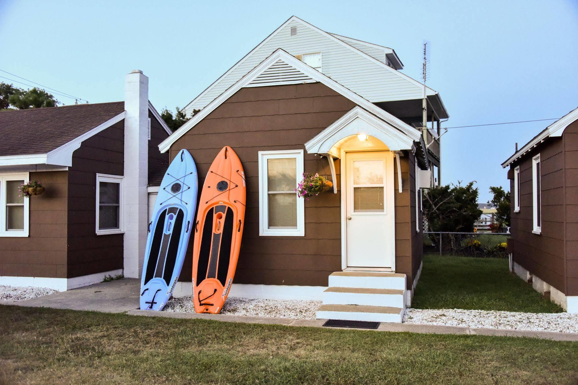 Snug Harbor Marina And Hotel Chincoteague Exterior photo